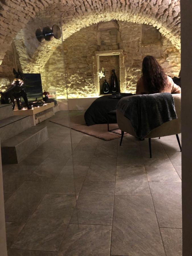Jaccuzi & Spa Des Caves Stanislas น็องซี ภายนอก รูปภาพ